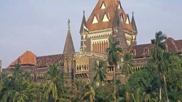 High Court: కాబోయే భర్త రేప్ చేశాడంటూ మహిళ కేసు.. హైకోర్టు సంచలన తీర్పు.!