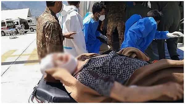 Pakistan Bus Blast: బాంబు దాడి.. కాదుకాదు గ్యాస్ పేలుడు.. పేలుడు ఘటనపై పాక్ - చైనా కీచులాట