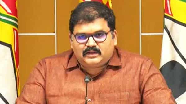 రెండేళ్లయింది.. రాజధాని అమరావతి భూముల్లో ఒక్క అక్రమాన్ని బయట పెట్టలేకపోయారు : పట్టాభి