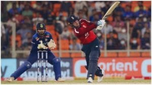 ఇతడి వల్లే ఇంగ్లండ్ రికార్డ్ స్కోర్.. మాములు బ్యాట్స్‌మెన్ కాదు కదా..! ఆసీస్ బౌలర్లను ఇరగదీశాడు