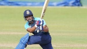 IND vs SL: అరంగేట్రంలోనే చెత్త రికార్డ్.. గోల్డెన్ డక్‌లో మరో టీమిండియా బ్యాట్స్‌మెన్ కూడా..!