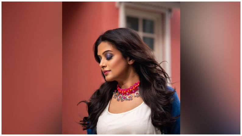 Priyamani New Photos. Credit by:Priyamani/Instagram