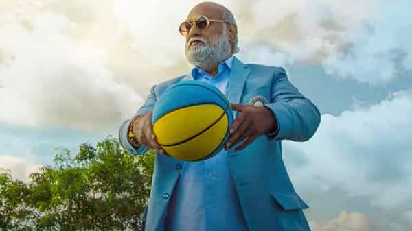 K. Raghavendra Rao: దర్శక విశిష్టుడు.. ఇప్పుడు వశిష్టగా మారారు.. ఆడియన్స్కి న్యూ ఫీల్నివ్వడానికి రెడీ అయిన దర్శకేంద్రుడు