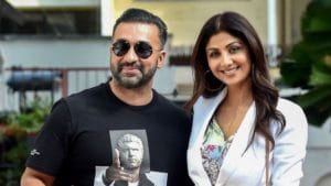 Raj Kundra Case: అమ్మ దొంగా.. అరెస్టును ముందే పసిగట్టిన రాజ్ కుంద్రా..పాత ఫోన్‌ను ఏం చేశారంటే?