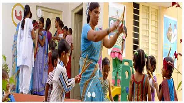 TGWDCW Recruitment 2021: పదవ తరగతి పాసై.. వివాహమైన మహిళలకు గుడ్ న్యూస్.. ప్రభుత్వ ఉద్యోగాలకు నోటిఫికేషన్