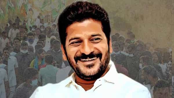 Revanth Reddy : రేపే పీసీసీ చీఫ్గా ప్రమాణ స్వీకారం చేయనున్న రేవంత్ రెడ్డి.. భారీ సభకు ప్లాన్.. లక్ష మంది వస్తారని అంచనా..