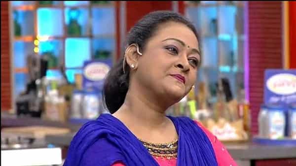 Shakeela: నేనింకా బతికే ఉన్నాను.. తన ఆరోగ్యంపై ఫేక్ వార్తను సృష్టించిన వారికి ధన్యవాదాలు తెలిపిన షకీలా. ఎందుకంటే..
