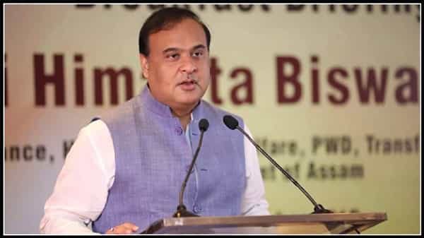 కస్టడీ నుంచి క్రిమినల్స్ పారిపోవడానికి యత్నిస్తే షూట్ చేయండి.. పోలీసులకు అస్సాం సీఎం హిమంత్ బిశ్వ శర్మ హితవు..కానీ..