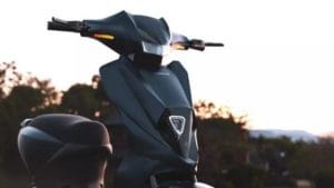 Simple One: వచ్చేస్తోంది సరికొత్త ఎలక్ట్రిక్ స్కూటర్..! ఒక్కసారి ఛార్జ్ చేస్తే హైదరాబాద్ నుంచి కర్నూల్ వెళ్లొచ్చు..