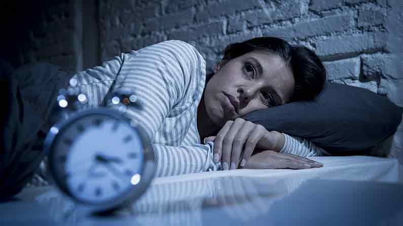 Sleep Tips: రాత్రిళ్లు నిద్ర పట్టడం లేదా ? నిపుణులు సూచిస్తున్న చిట్కాలు ఇవే...