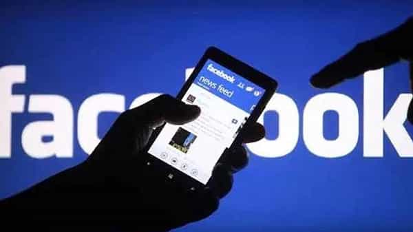 Children-Social Media: పలు అధ్యయనాల్లో షాకింగ్ విషయాలు.. భారత్లో సోషల్ మీడియాకు బానిసగా మారుతున్న 10ఏళ్ల లోపు పిల్లలు