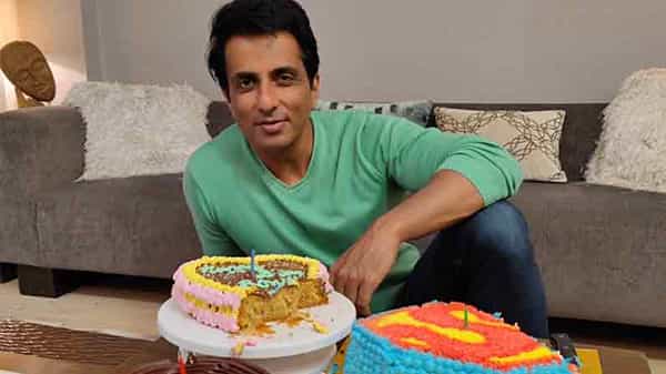 Sonu Sood: మానవత్వం పరిమళించిన మనస్తత్వం.. హ్యాపీ బర్త్ డే సోనూ భాయ్..