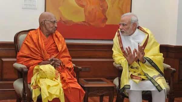 Swami Prakashananda: శ్రీ నారాయణ ధర్మ సంఘం మాజీ అధ్యక్షులు స్వామి ప్రకాశానంద శివైక్యం.. ప్రధాని మోడీ సంతాపం