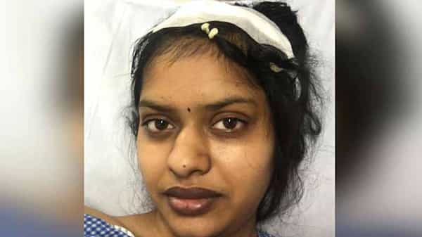 Viral Video: బ్రెయిన్ ఆపరేషన్ చేస్తుండగా.. హనుమాన్ చాలీసా పఠించిన యువతి.. వీడియో