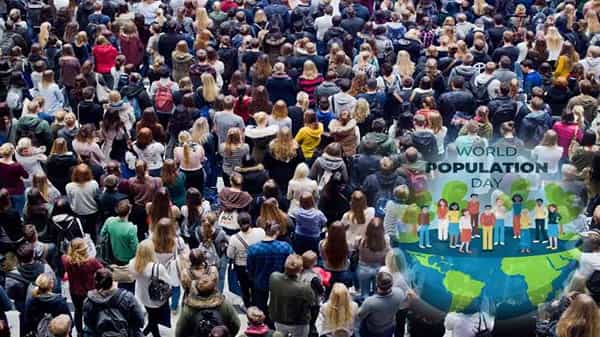 World Population Day 2021: రోజు రోజుకు పెరిగిపోతున్న ప్రపంచ జనాభా.. 2050 నాటికి ఎంత జనాభా పెరుగుతుందో తెలుసా..?