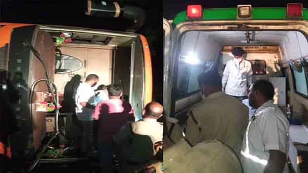 Adilabad Bus Accident: ఆదిలాబాద్ జిల్లాలో అదుపుతప్పి బోల్తా పడ్డ ట్రావెల్ బస్సు.. ఐదుగురికి గాయాలు..
