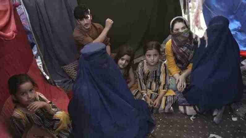 Afghanistan Taliban: చేతికందినది నోటి కందకుండా పోతోంది.. తాలిబన్ల రాకతో ఆఫ్ఘాన్‌ మహిళలకు మళ్లీ చీకటి జీవితాలు