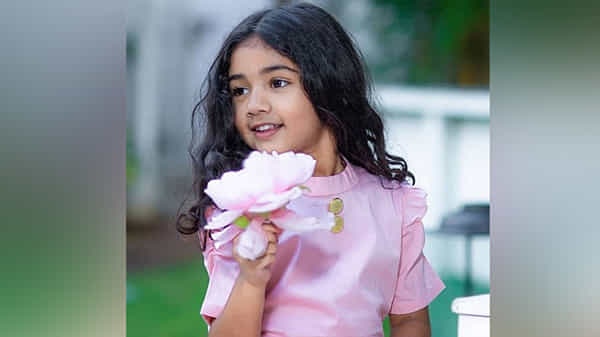 Allu Arha: డాటర్ క్యూట్ వీడియో షేర్ చేసిన బన్నీ.. అర్హ చేష్టలకు ఫిదా కావాల్సిందే.. మీరు ఓ లుక్కెయ్యండి..
