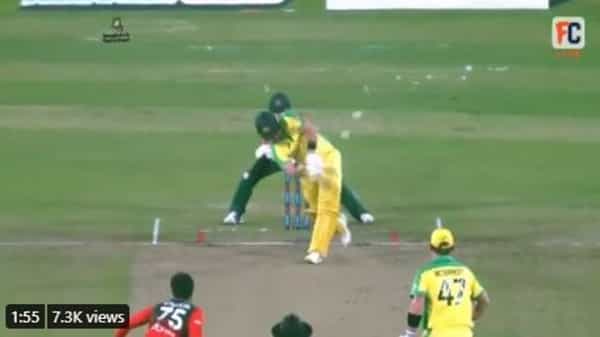 Bangladesh vs Australia: బంగ్లా బౌలర్కు చుక్కలు చూపించిన ఆర్సీబీ ఆల్రౌండర్.. ఒకే ఓవర్లో 5 సిక్సులతో సునామీ..!