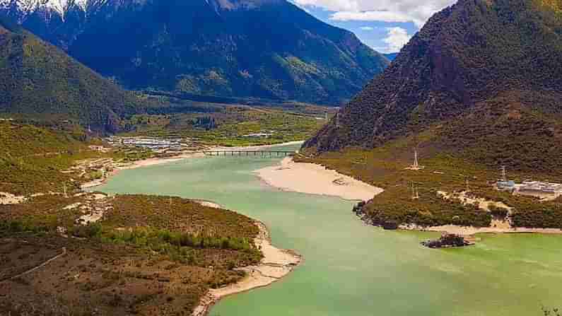 Brahmaputra: బ్రహ్మపుత్ర నది కింద నుంచి సొరంగం నిర్మిస్తున్న భారత సైన్యం.. చైనా దూకుడుకు కళ్లెం వేయనున్నారా.?