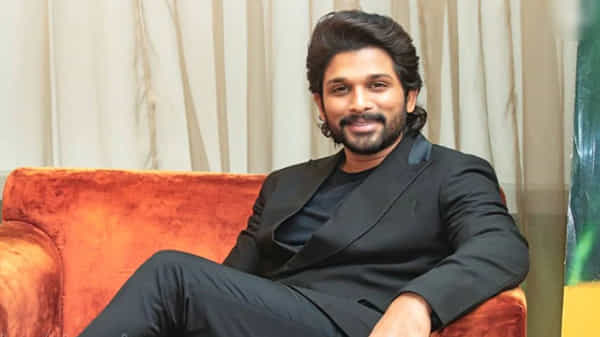 Allu Arjun : గీతా ఆర్ట్స్ అదిరిపోయే ప్లాన్.. మహేష్ దర్శకుడితో ఐకాన్ స్టార్ అల్లు అర్జున్ సినిమా..?