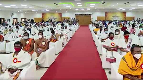 Temple Priests: అన్ని కులాల వారూ అర్చకులుగా నియామకం.. తమిళనాడు సర్కారు సంచలన నిర్ణయం