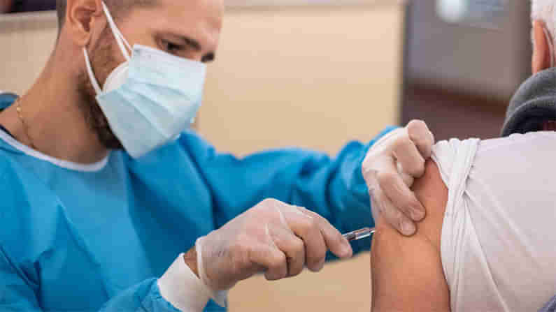 Corona Vaccination: కీలక ప్రకటన.. ఆ సంస్థ ఉద్యోగులకు వ్యాక్సిన్‌ తప్పని సరి.. లేకపోతే జీతంలో రూ.15వేలు కట్‌!