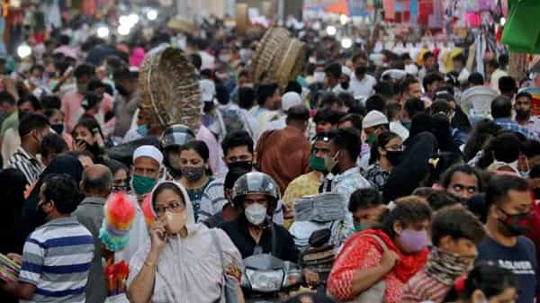 Covid-19 Third Wave: కలవరపెడుతున్న కొత్త కేసులు.. త్వరలోనే కరోనా థర్డ్ వేవ్!