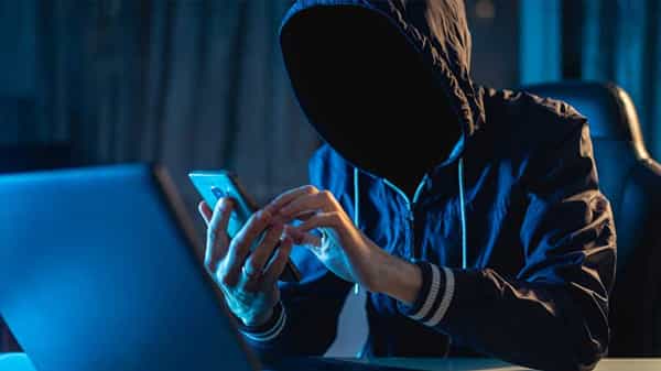 Cyber Crime: రూ. లక్ష పెట్టుబడి పెడితే రోజూ రూ. 5 వేల ఆదాయం.. ఆశపడితే అంతే సంగతులు. వెలుగులోకి మరో సైబర్ మోసం.