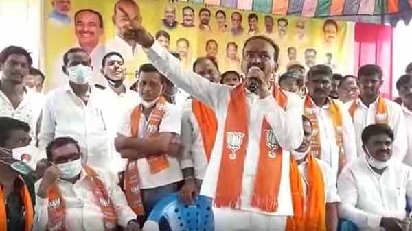 Etela Rajender: మంత్రి హరీశ్ రావుకు ఈటల సవాల్..! వస్తారా.. రండి చూసుకుందామంటూ సవాల్