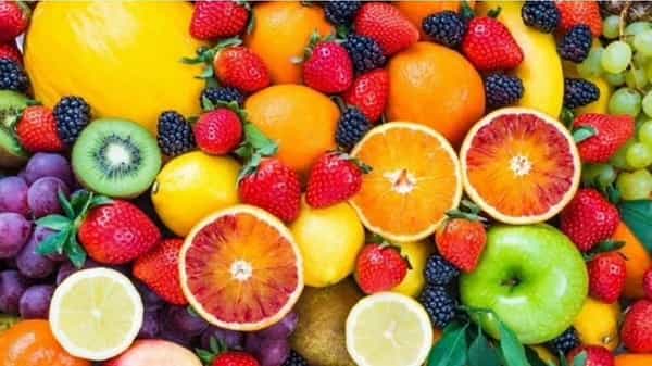 Health Tips: షుగర్ పేషెంట్లు ఏ పండ్లు తినొచ్చు.. ఏ పండ్లు తినొద్దు.. పూర్తి వివరాలు మీకోసం..