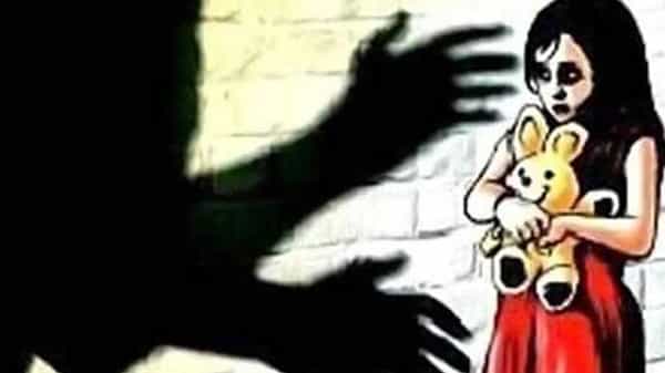 Crime News: ఛీ.. ఛీ.. ఇలాంటి మహిళలు ఉంటారా..? యూపీలో దారుణ ఘటన..