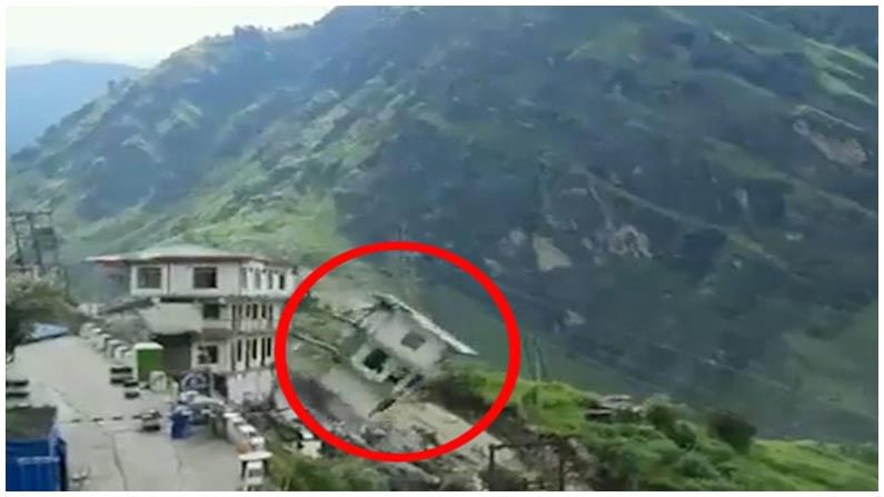 Uttarakhand Landslide: భారీ వర్షాలు.. వరదలు.. ఉత్తరాఖండ్ లో కుప్ప కూలిన హోటల్ బిల్డింగ్