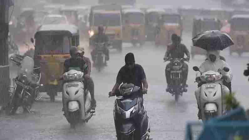 Hyderabad: హైదరాబాద్లో దంచి కొడుతున్న వర్షం.. పలు ప్రాంతాలు జలమయం