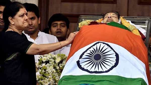Jayalalitha Death: ఆర్ముగస్వామి కమిషన్ ద్వారానైనా జయలలిత మరణ రహస్యం వీడేనా? ప్రజల అనుమానాలు తీరేనా?