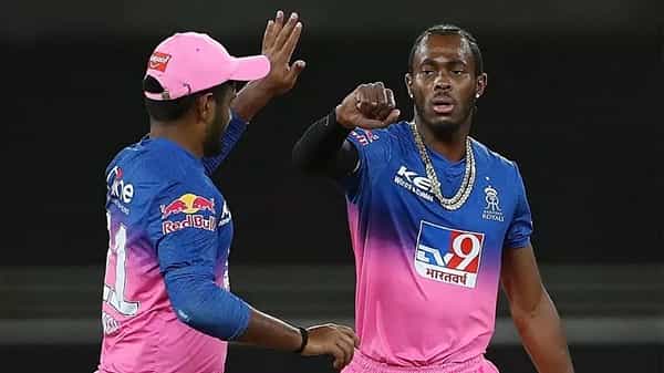 IND vs ENG: మోచేయి గాయంతో 7 నెలలు క్రికెట్కి దూరం.. భారత్తో సిరీస్ ఆడనందుకు భాదపడుతున్నా ఇంగ్లండ్ బౌలర్ ఆవేదన