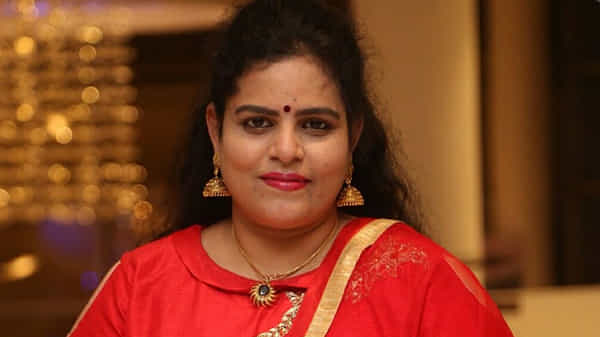 Karate Kalyani : రాజకీయాల్లోకి కరాటే కళ్యాణి.. విజయశాంతి సమక్షంలో బీజేపీ కండువా కప్పుకున్న నటి