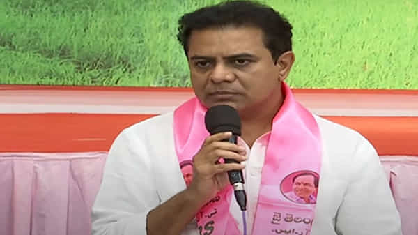 TRS: జెండా పండుగ నాడు ఢిల్లీలో టీఆర్ఎస్ పార్టీ కార్యాలయ భూమి పూజ, 2వ తేదీ నుంచి అన్ని సంస్థాగత కమిటీల ఏర్పాటు ప్రక్రియ: కేటీఆర్