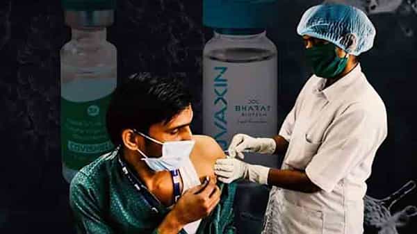 Covid Mixed Vaccine: కరోనా నియంత్రణకు మిక్సింగ్ టీకాతో రక్షణ.. ఐసీఎంఐర్ - ఎన్ఐవీ అధ్యయనాల్లో ఆసక్తికర అంశాలు!