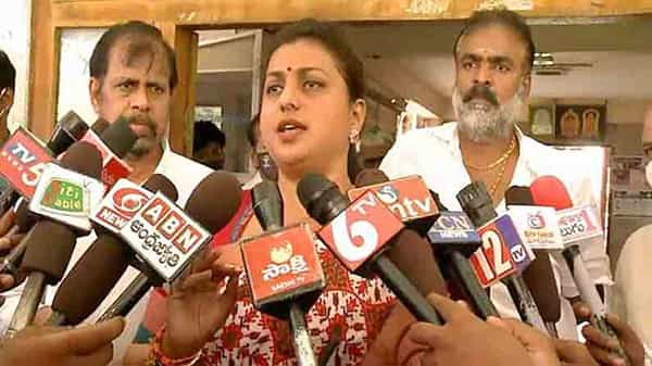 MLA Roja: అమరరాజా వ్యవహారంలో టీడీపీ రాద్ధాతం చేస్తోంది.. పార్టీ సమస్య కాదు.. పొల్యూషన్ సమస్యః రోజా