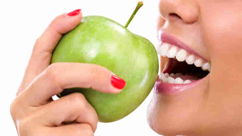 Mouth Health: నోరు మంచిదైతే ఊరు మంచిదవుతుందంటారు..కానీ నోరు శుభ్రంగా ఉంటే ఆరోగ్యం మంచిగా ఉంటుందని నిపుణులు అంటున్నారు!