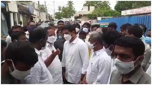 Nara Lokesh: రమ్య మృతదేహానికి నారా లోకేష్ నివాళి.. బాధిత కుటుంబానికి పరామర్శ..