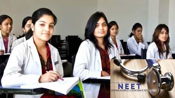 NEET 2021: నీట్ పరీక్షకు దరఖాస్తు చేసుకున్నారా.? అప్లై చేసుకోవడానికి నేడే చివరి తేదీ. ఎలా దరఖాస్తు చేసుకోవాలంటే.