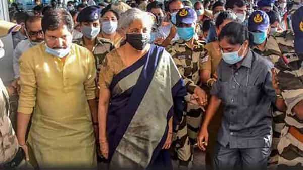Nirmala Sitharaman: ఇవాళ శ్రీకాకుళం జిల్లాలో కేంద్ర ఆర్థికమంత్రి పర్యటన.. పొందూరులో చేనేత వేడుకల్లో పాల్గోనబోతోన్న నిర్మలా సీతారామన్
