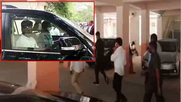 Revanth Reddy: నాంపల్లి ఏసీబీ కోర్టులో హాజరైన తెలంగాణ పీసీసీ చీఫ్ రేవంత్ రెడ్డి.. ఓటుకు నోటు కేసు విచారణ వేగవంతం!
