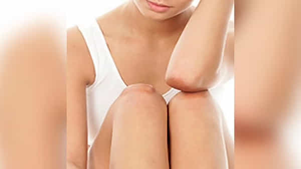 Skin Care Tips : మోచేతులు.. మోకాళ్లు నల్లగా ఉన్నాయా? అయితే ఈ టిప్స్తో వైట్గా చేసుకోండి..