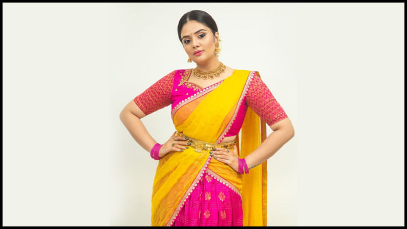 Sreemukhi New Photos. Credit by:Sreemukhi/Instagram
