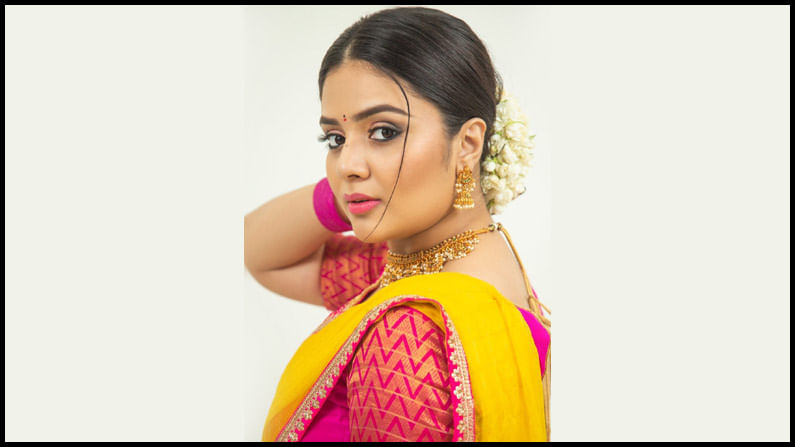 Sreemukhi New Photos. Credit by:Sreemukhi/Instagram
