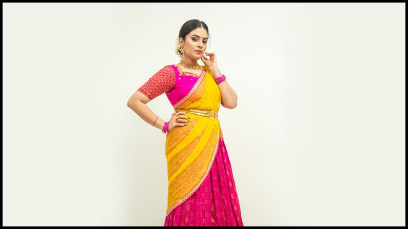 Sreemukhi New Photos. Credit by:Sreemukhi/Instagram
