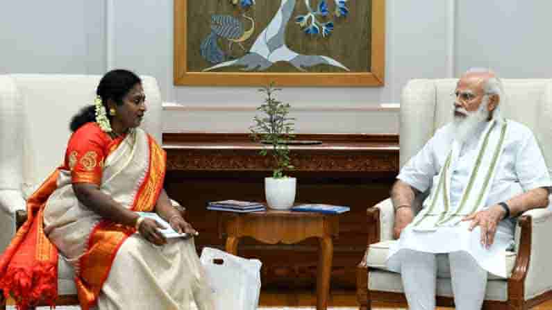 Telangana Governor: ప్రధాని మోదీకి ఇచ్చిన పుస్తకంపై తెలంగాణ గవర్నర్ తమిళిసై ఆసక్తికర విషయాలు